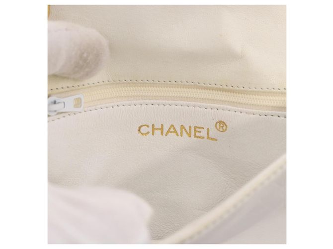 CHANEL Chain Shoulder Bag Lammleder Weiß Gold CC Auth 186589A Golden - Ansicht 18