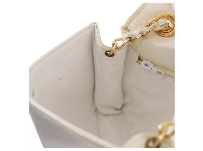 CHANEL Chain Shoulder Bag Lammleder Weiß Gold CC Auth 186589A Golden - Ansicht 20