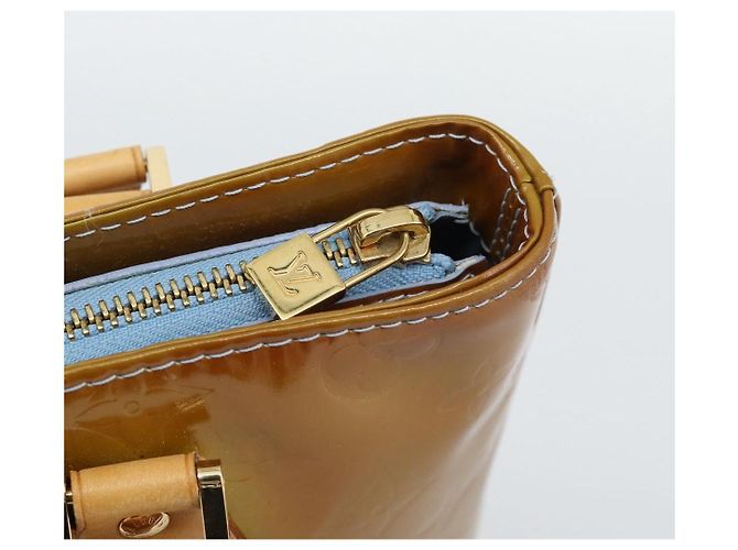 LOUIS VUITTON Borsa Monogram Vernis Houston Baby Blue M91005 LV Auth 189650 Blu chiaro - vista 17