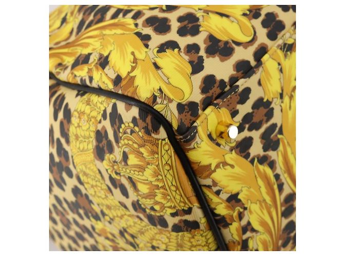 Borsa Boston Gianni Versace in PVC e tela 2way Giallo Oro Autentica 187294 - vista 18