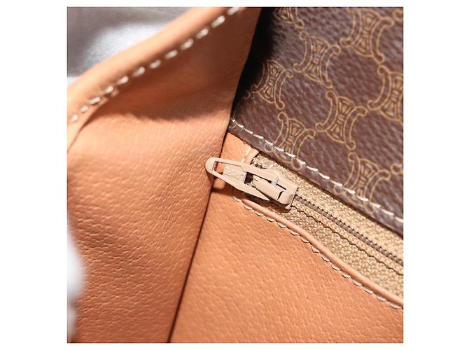 Céline Borsa a tracolla circolare CELINE Macadam Canvas PVC Pelle Marrone Oro Auth 189595 D'oro - vista 21