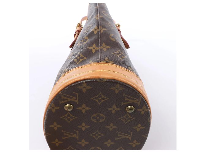 Borsa a tracolla Louis Vuitton Bucket PM Monogram Canvas Marrone M42238 Beige - vista 9