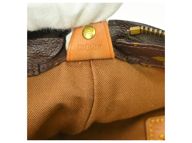 Louis Vuitton Cabas Mezzo Monogram Canvas Marrone - vista 5