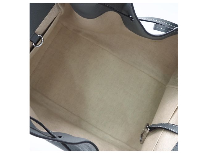 Borsa a mano Hammock in pelle di vitello Soft Grain Loewe Marrone - vista 16
