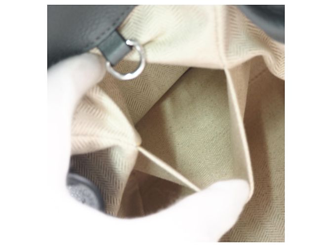 Borsa a mano Hammock in pelle di vitello Soft Grain Loewe Marrone - vista 17