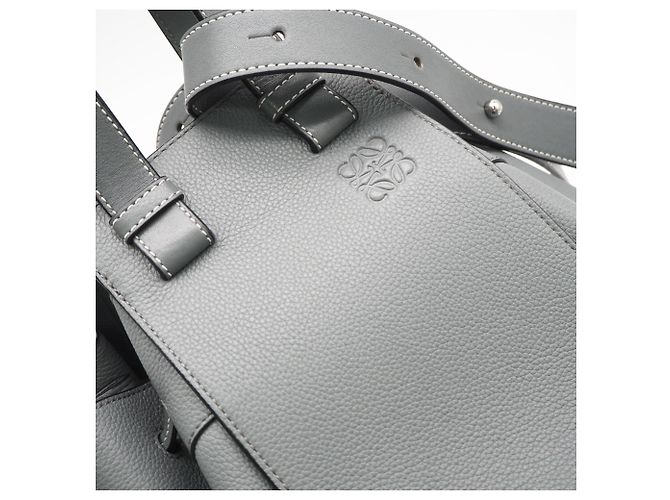 Borsa a mano Hammock in pelle di vitello Soft Grain Loewe Marrone - vista 4