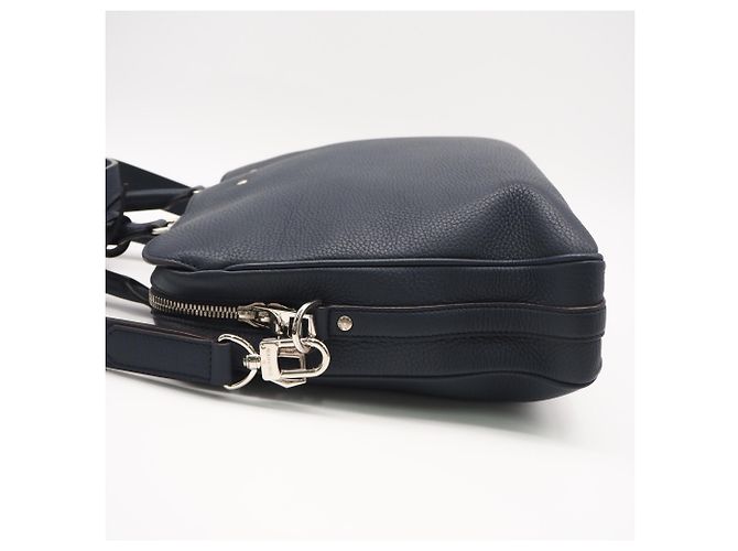 Valigetta Louis Vuitton Taurillon Armand Blu navy - vista 7
