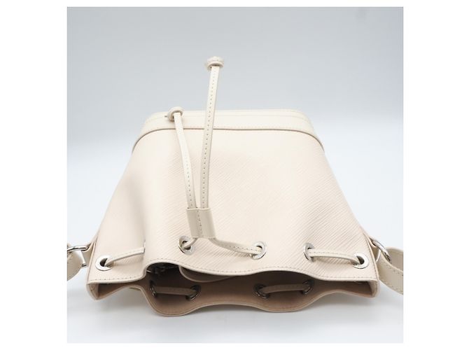Bolso de Hombro Louis Vuitton Epi Noe BB Quartz Crudo - vista 10