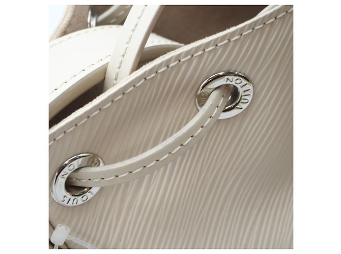 Bolso de Hombro Louis Vuitton Epi Noe BB Quartz Crudo - vista 15