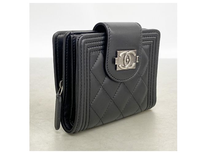 Chanel Boy Lammleder-Geldbörse in Schwarz - Ansicht 2