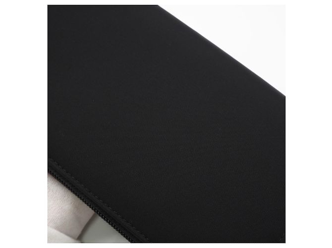 Cartera larga de nylon Saffiano negro de Prada - vista 5