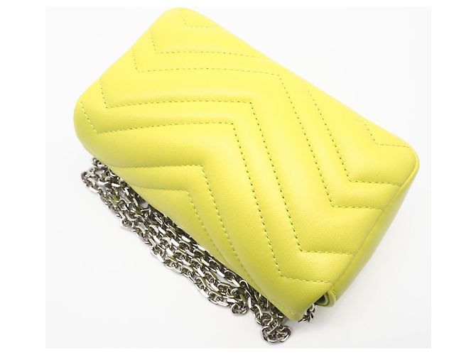 Borsa a tracolla mini Gucci GG Marmont Giallo - vista 2