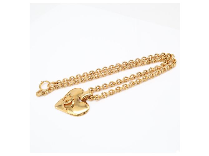 Collana Chanel Coco Mark Heart in Oro D'oro - vista 2