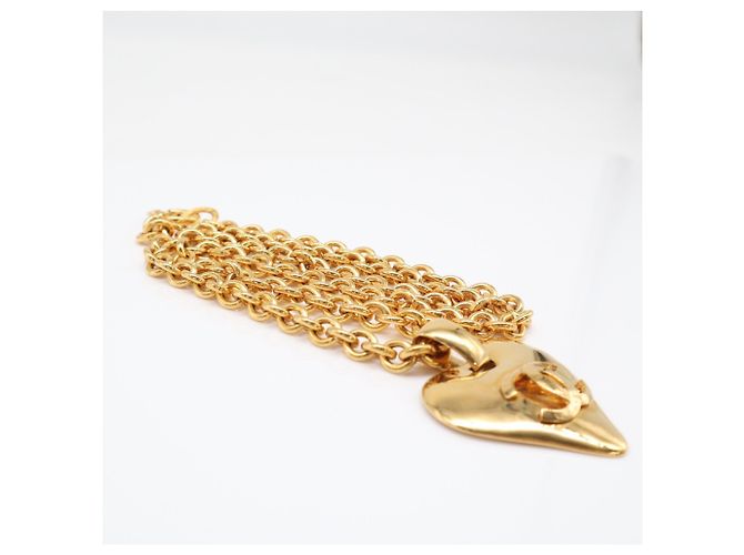 Collana Chanel Coco Mark Heart in Oro D'oro - vista 9