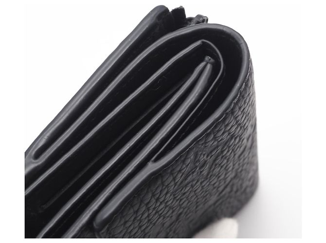 Portafoglio pieghevole Louis Vuitton Taurillon Portefeuille Pilot Noir Nero - vista 9