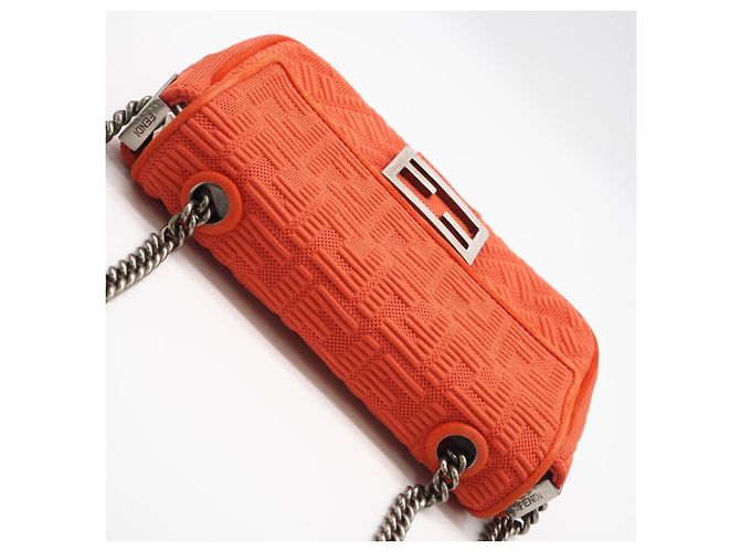 Sac Baguette Fendi en toile et cuir avec chaîne midi et double bandoulière Orange - vue 9