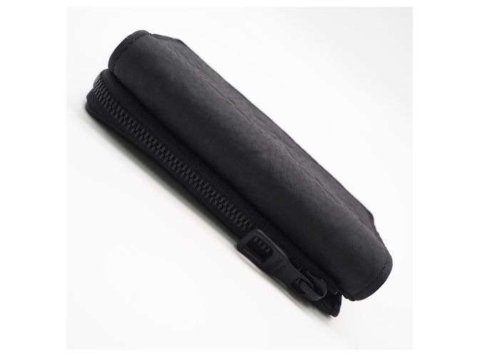 Louis Vuitton Taurillon Portefeuille Pilot Wallet Nero - vista 6