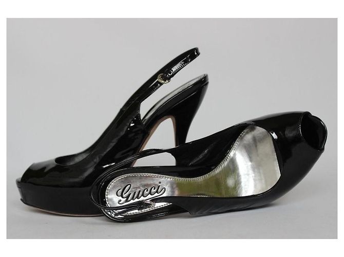 Gucci Décolleté Slingback Peep-Toe in Vernice Nera Nero - vista 4