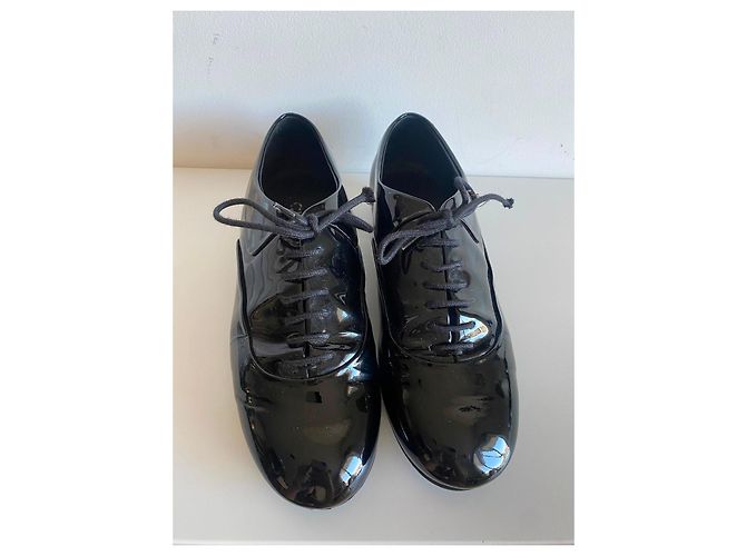 Scarpe Derby Chanel in Pelle Verniciata Nero - vista 8