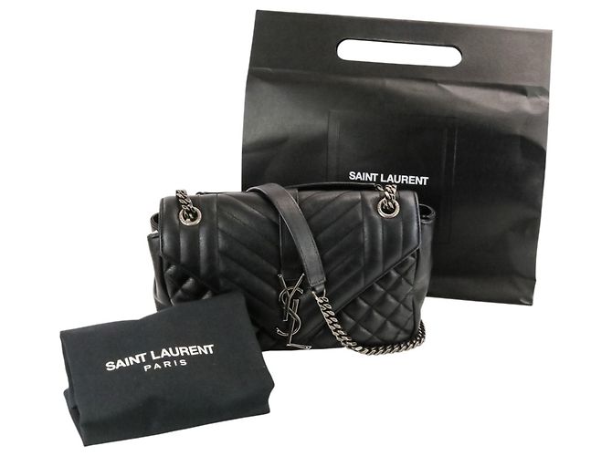 Borsa a tracolla in pelle Yves Saint Laurent Classic Small Satchel Nero - vista 16