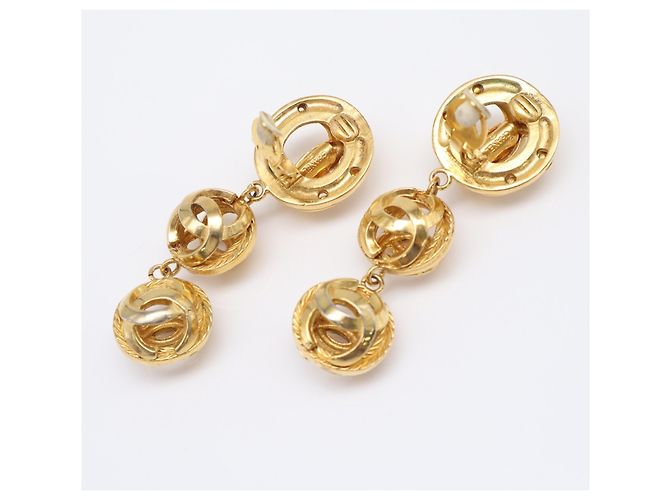 Timeless Pendientes de clip redondo Chanel Coco Mark Dorado - vista 4