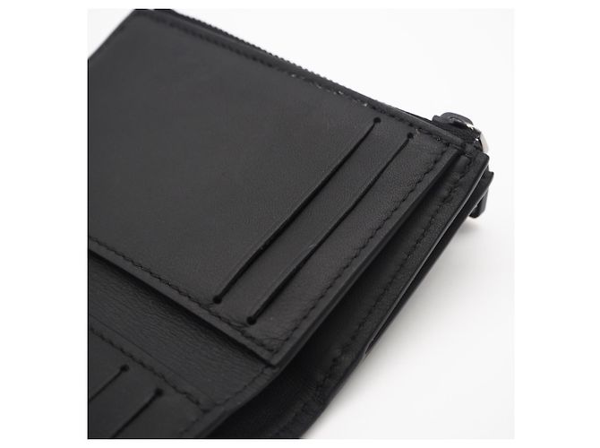Louis Vuitton LV Aerogram Victor Wallet Black - view 14