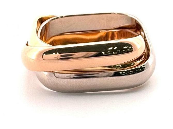Anello Trinity Cushion Cartier Modello Classico - vista 3