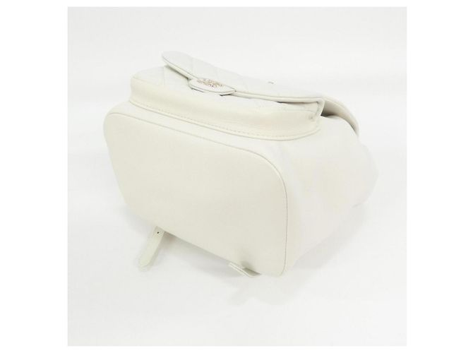 Chanel AS3618 White Leather Backpack - view 3