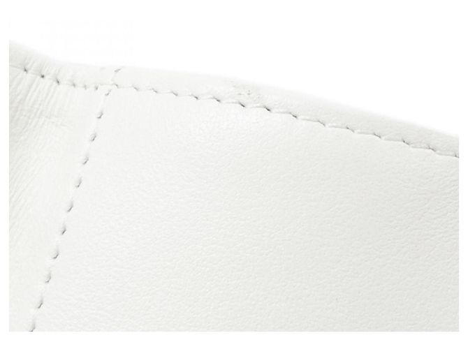 Cartera Chanel Timeless Classic Line AP0230 Blanco - vista 8