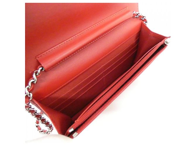 Portafoglio con catena Chanel Timeless Classic Rosso - vista 10