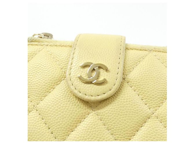 Monedero Chanel Timeless Classic Line Amarillo - vista 5