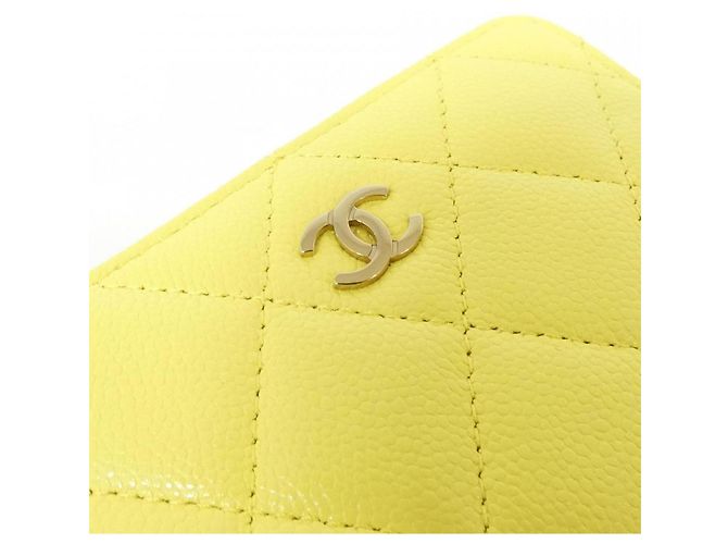 Cartera Chanel Timeless Classic Line Amarillo - vista 9