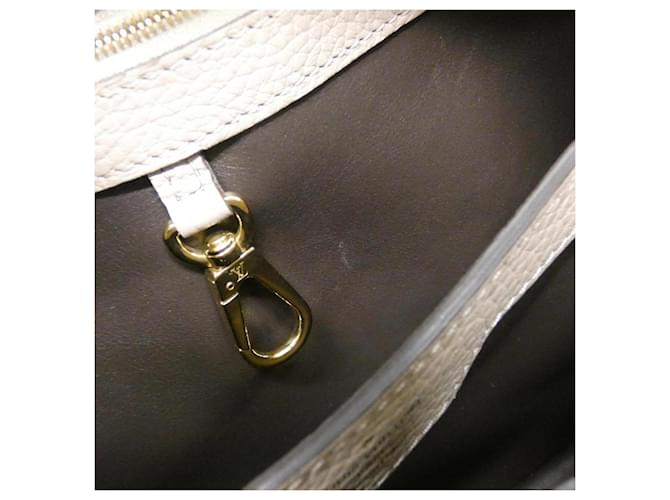 Borsa Louis Vuitton Capucines BB - vista 10