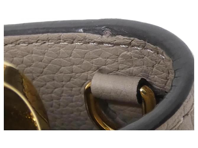 Borsa Louis Vuitton Capucines BB - vista 9