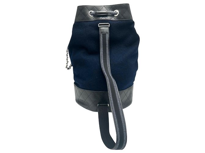 Borsa a tracolla in lana e pelle blu navy da donna Chanel - vista 2