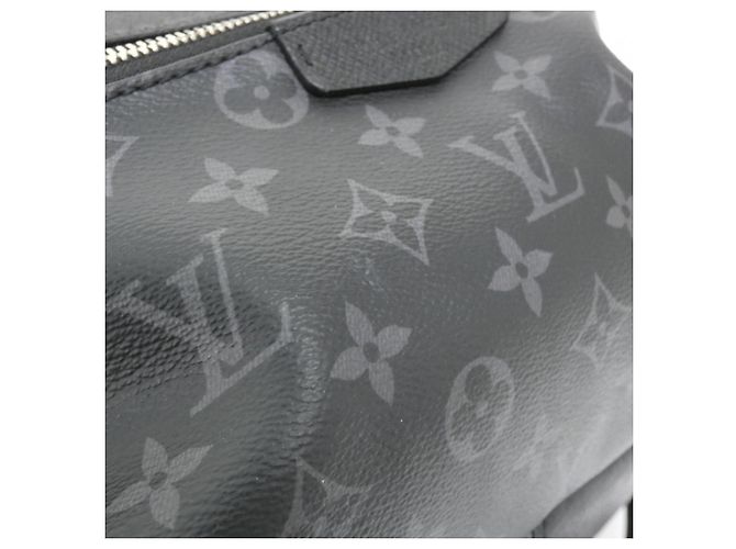 Zaino Louis Vuitton Taiga Rama Discovery Nero - vista 4