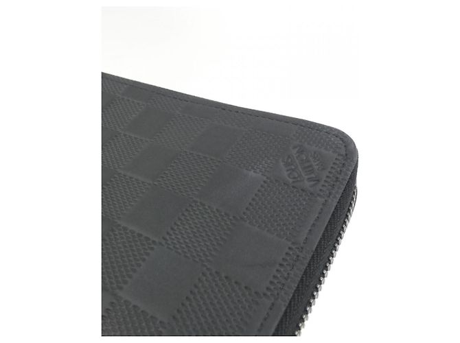 Louis Vuitton Damier Infini Zippy Wallet Black - view 3