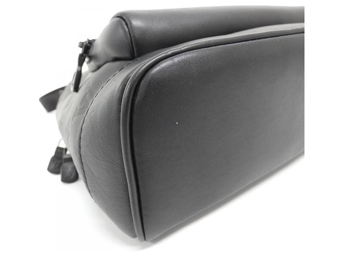 Borsa a tracolla Louis Vuitton Monogram Shadow Racer Nero - vista 3