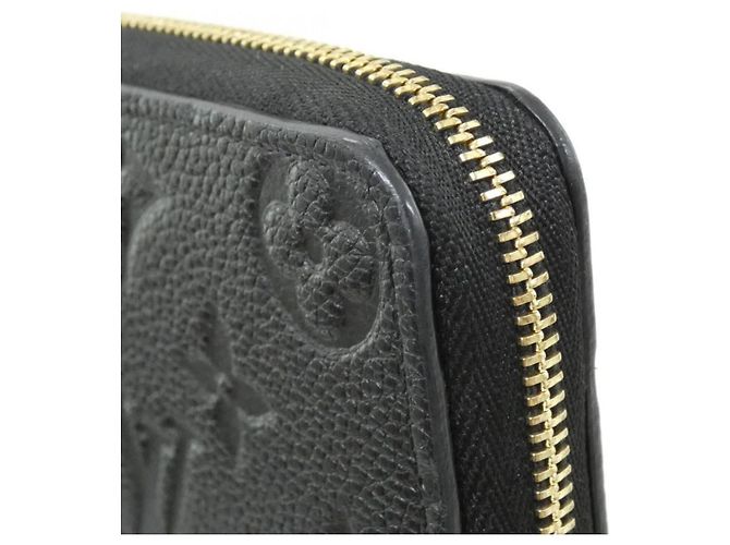 Monedero Zippy Monogram Empreinte Louis Vuitton Negro - vista 3