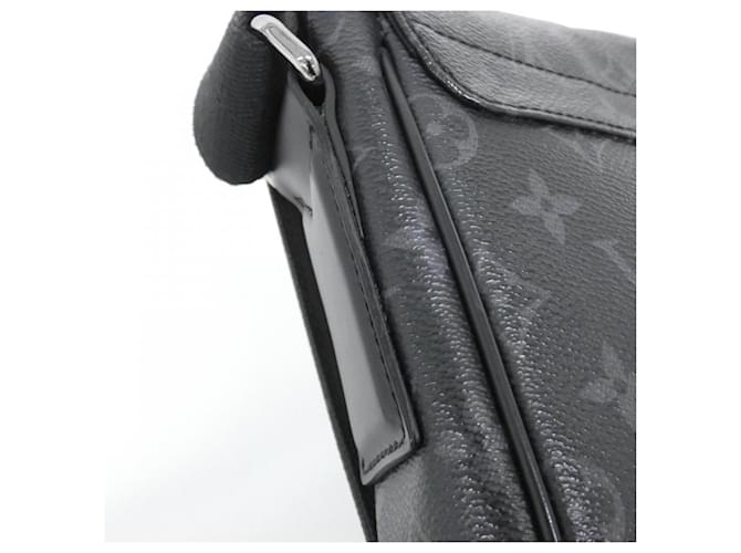Louis Vuitton Monogram Eclipse District PM Schultertasche Schwarz Monogramm - Ansicht 4