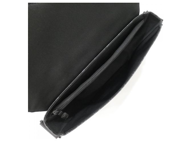 Borsa Messenger Louis Vuitton Monogram Eclipse Montsouris Nero - vista 7