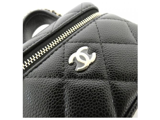 Charm per borsa Chanel Timeless Classic Line AP4897 Nero - vista 4