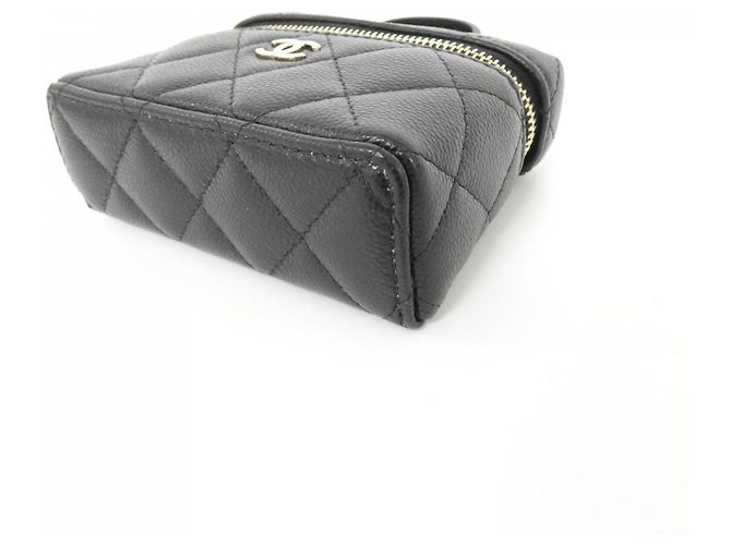 Charm per borsa Chanel Timeless Classic Line Nero - vista 3