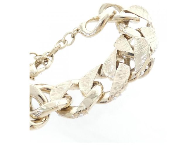 Pulsera Charm Chanel Negro Blanco Dorado - vista 3