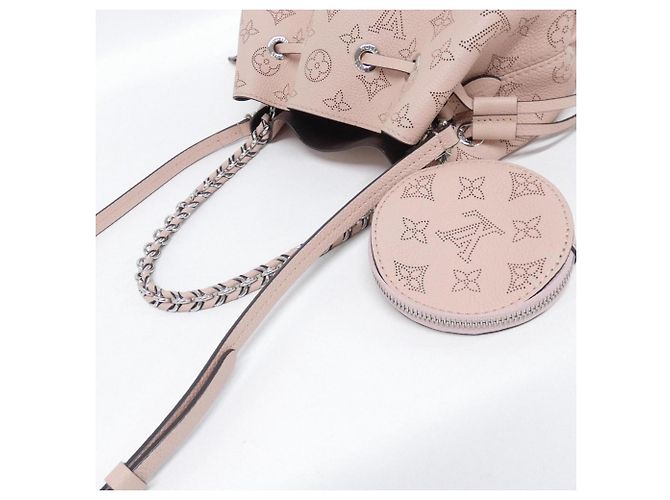 Bolsa de Ombro Louis Vuitton Mahina Bella Rosa - vista 3