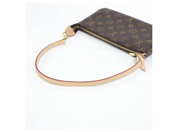 Louis Vuitton Monogram Pochette Accessoires M82766 Pochette Marrone - vista 6