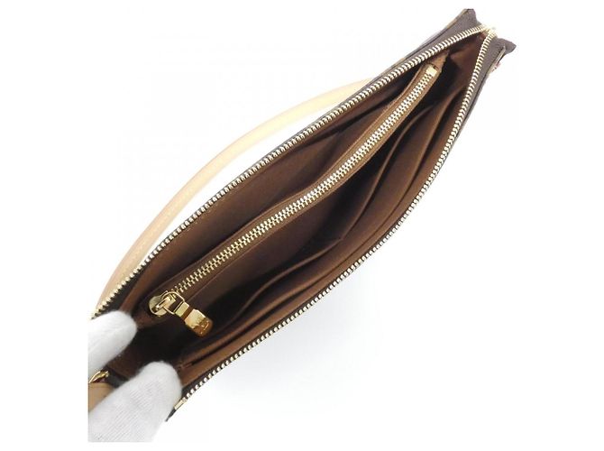 Louis Vuitton Monogram Pochette Accessoires M82766 Pochette Marrone - vista 7