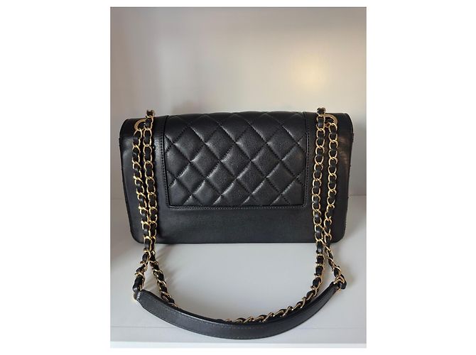 Chanel Classic Flap Medium in agnello nero - vista 4