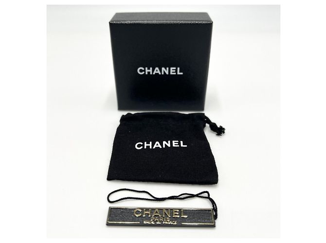 Orecchini a clip Chanel Gold and Pink Rosa D'oro - vista 9