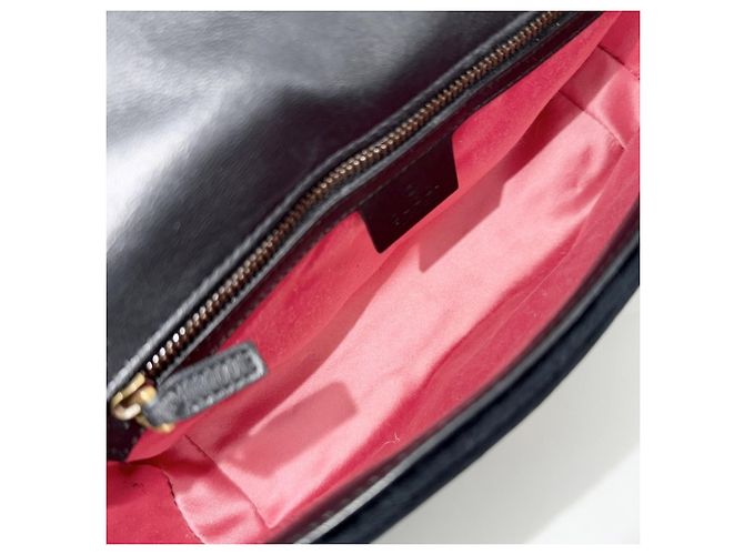 Bolsa de ombro Gucci GG Marmont acolchoada com corrente Small Preto - vista 4